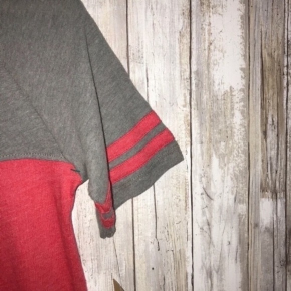 NWT NCAA Nebraska Cornhuskers Tee Women’s Small - Picture 2 of 5